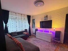 Dr. Taberei, Poiana Muntelui, et. 5/10, liber, mobilat, geam la baie